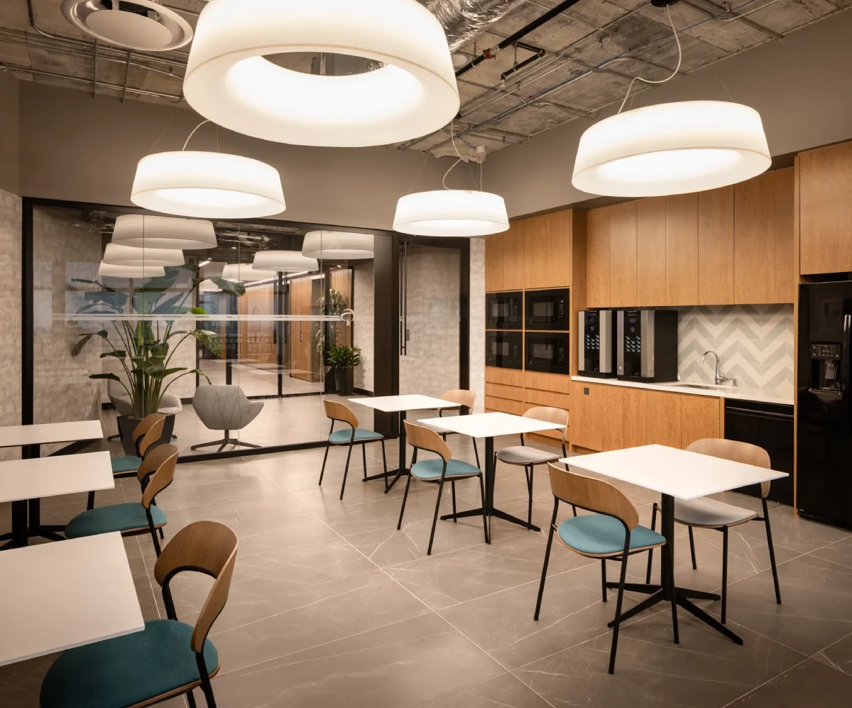 Top 3 Hybrid Office Layout Strategies Used by Leading Global Companies 